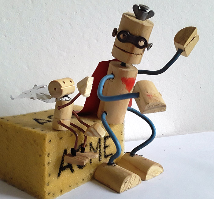 boneco de madeira